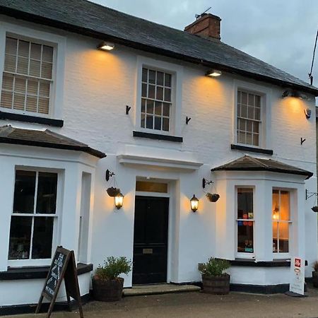 Hotel The Fox And Hounds Whittlebury Zewnętrze zdjęcie
